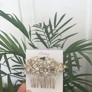 Special occasion hair accessory